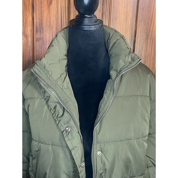 Army Green Women's Puffer Jacket, Size Large - Picture 2 of 6